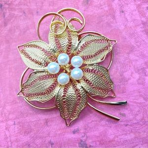 JENNIFER MOORE Gold Filagree Pearl Large Brooch